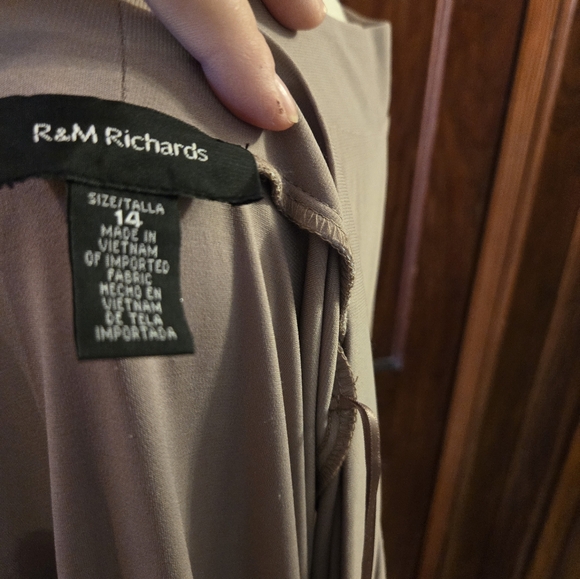 Taupe colored dress with jacket. Size 14 Tall by R& M Richards - Picture 6 of 10